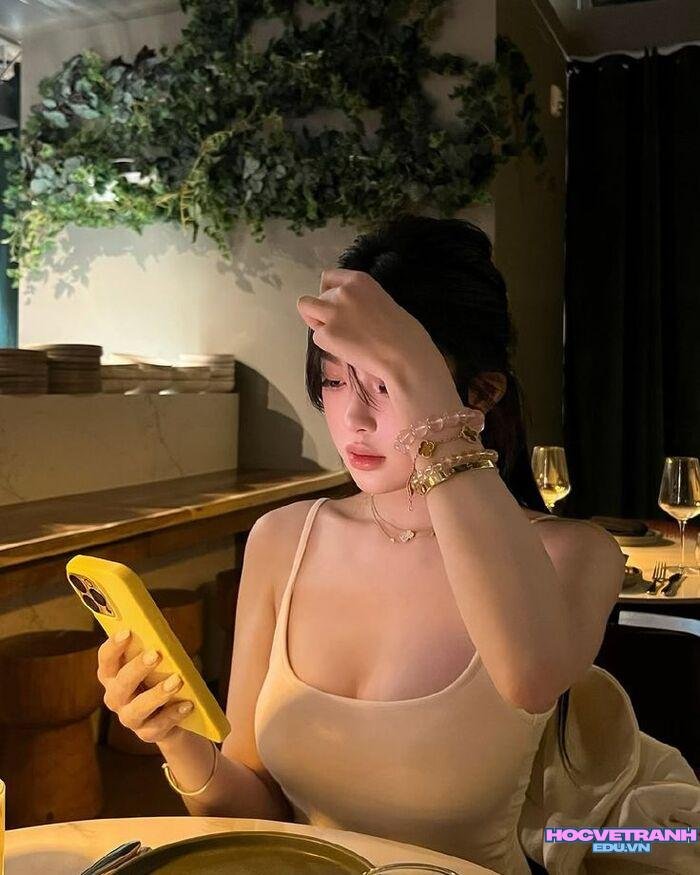 ảnh gái múp đẹp thần thái