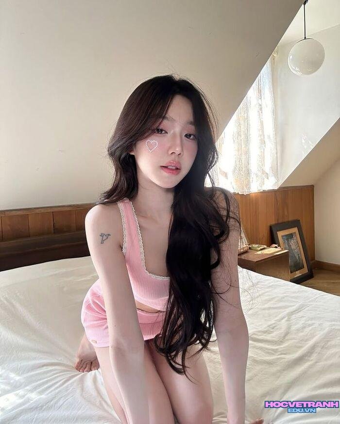 ảnh gái xinh 18 tuổi đẹp tự nhiên