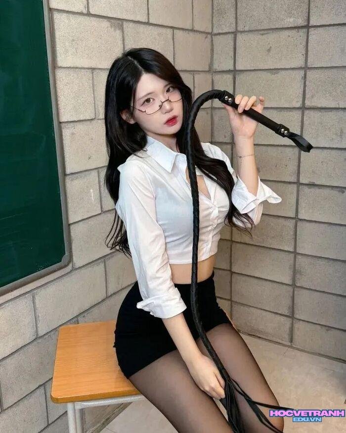 ảnh gái xinh công sở thu hút