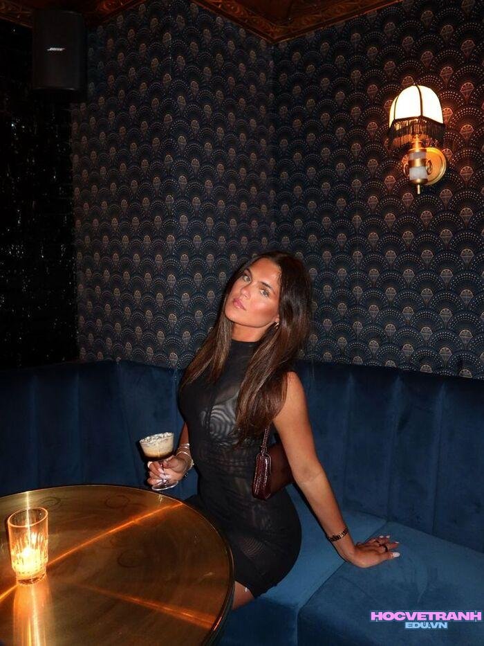 ảnh gái xinh đi bar đẹp cuốn hút hd
