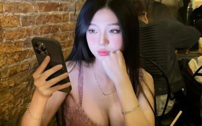 ảnh gái xinh vú bự đẹp nổi bật