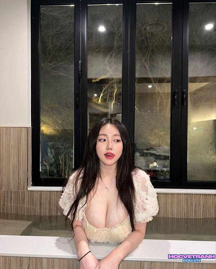 ảnh gái xinh vú bự đẹp phong cách hiện đại