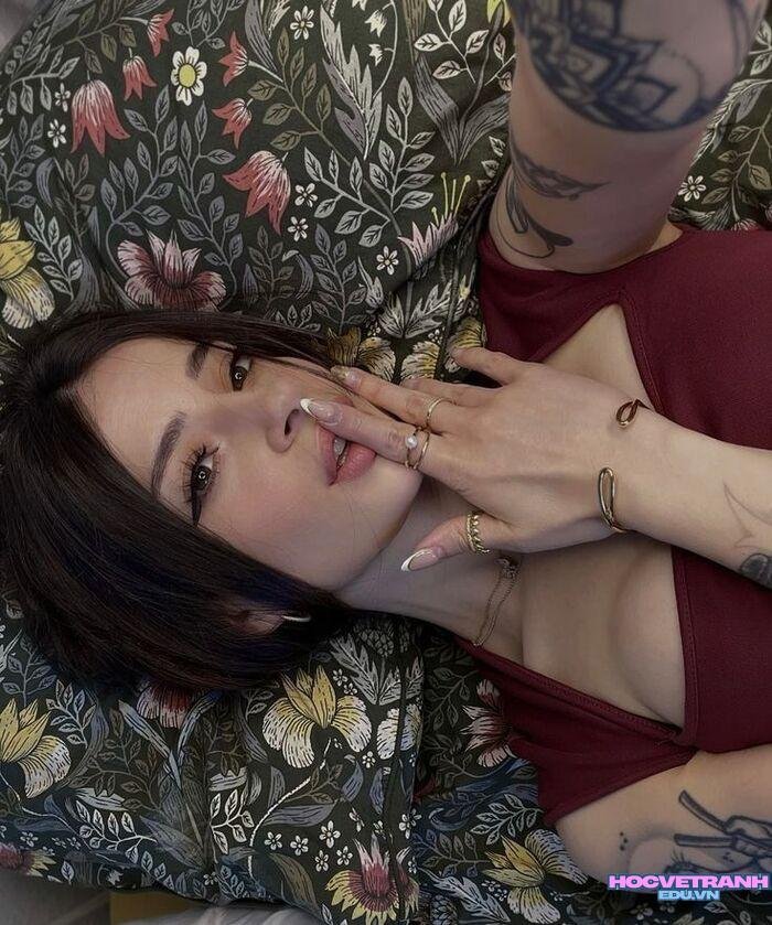 ảnh gái xinh xăm mình đẹp thu hút