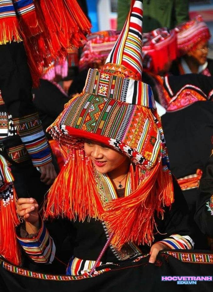 gái xinh dân tộc Pà Thẻn