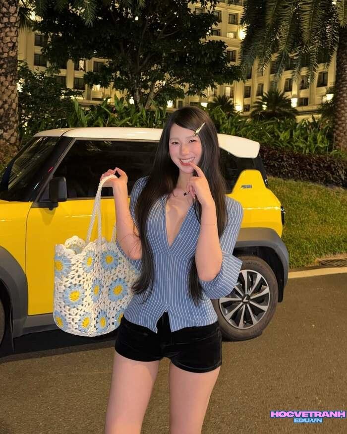 uyên ni đẹp nổi bật