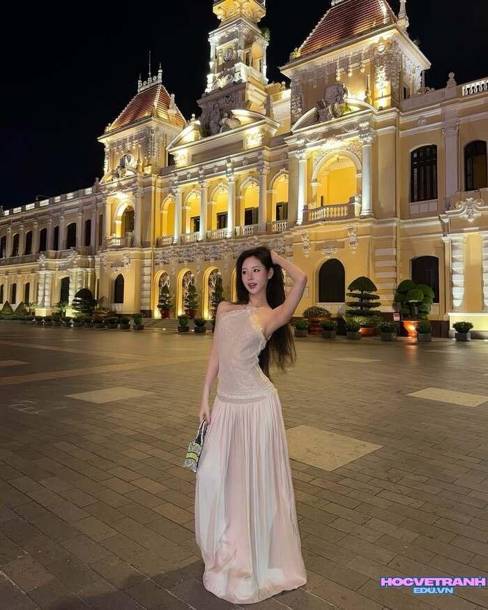 uyên ni hấp dẫn