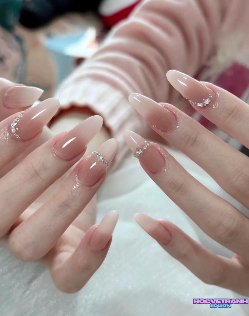 Album ảnh nail đẹp tôn da thu hút nhất
