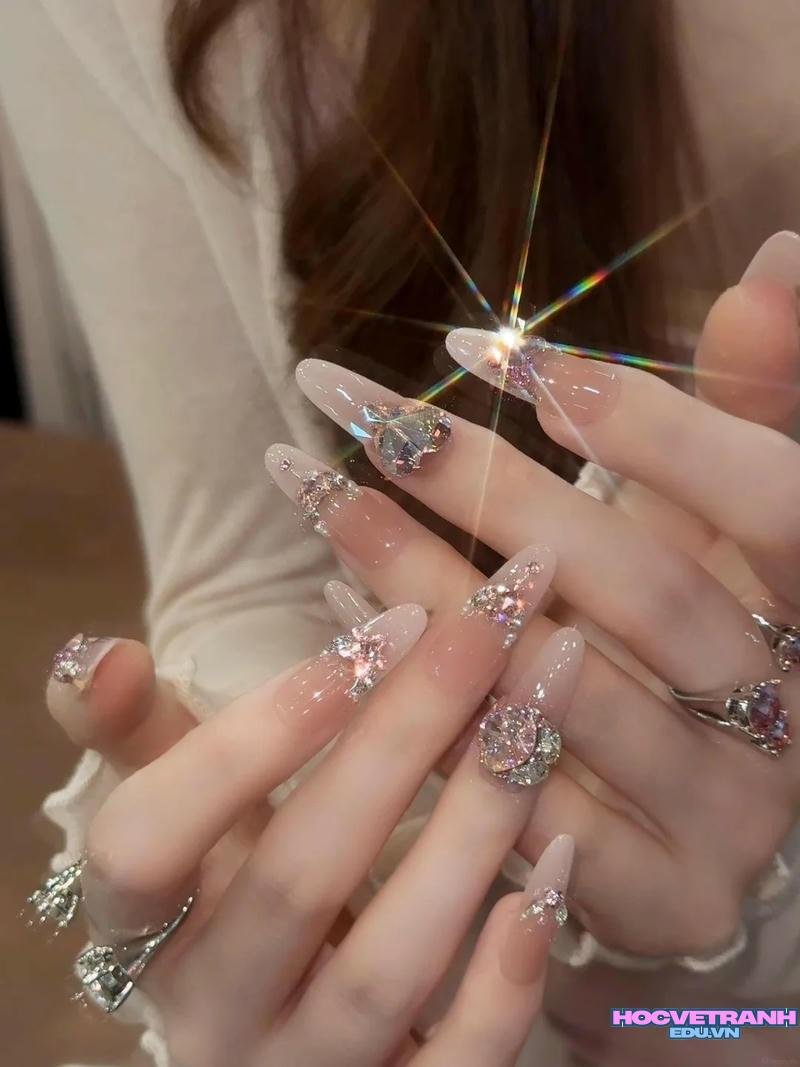 Album ảnh nail đính đá đẹp thu hút