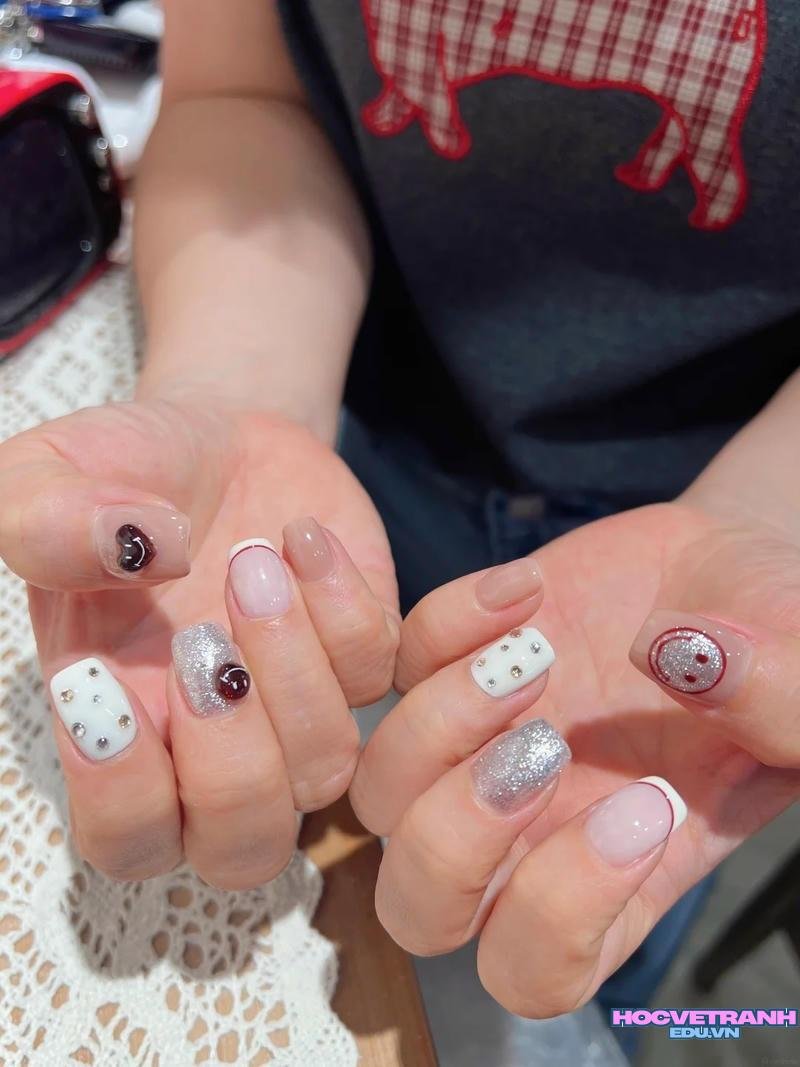 Album ảnh nail mặt cười miễn phí