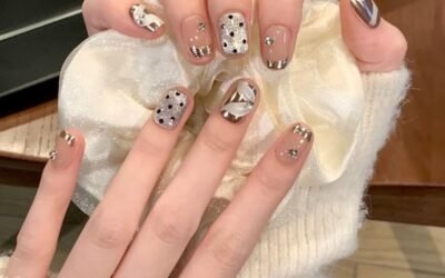 Album ảnh nail màu bạc miễn phí