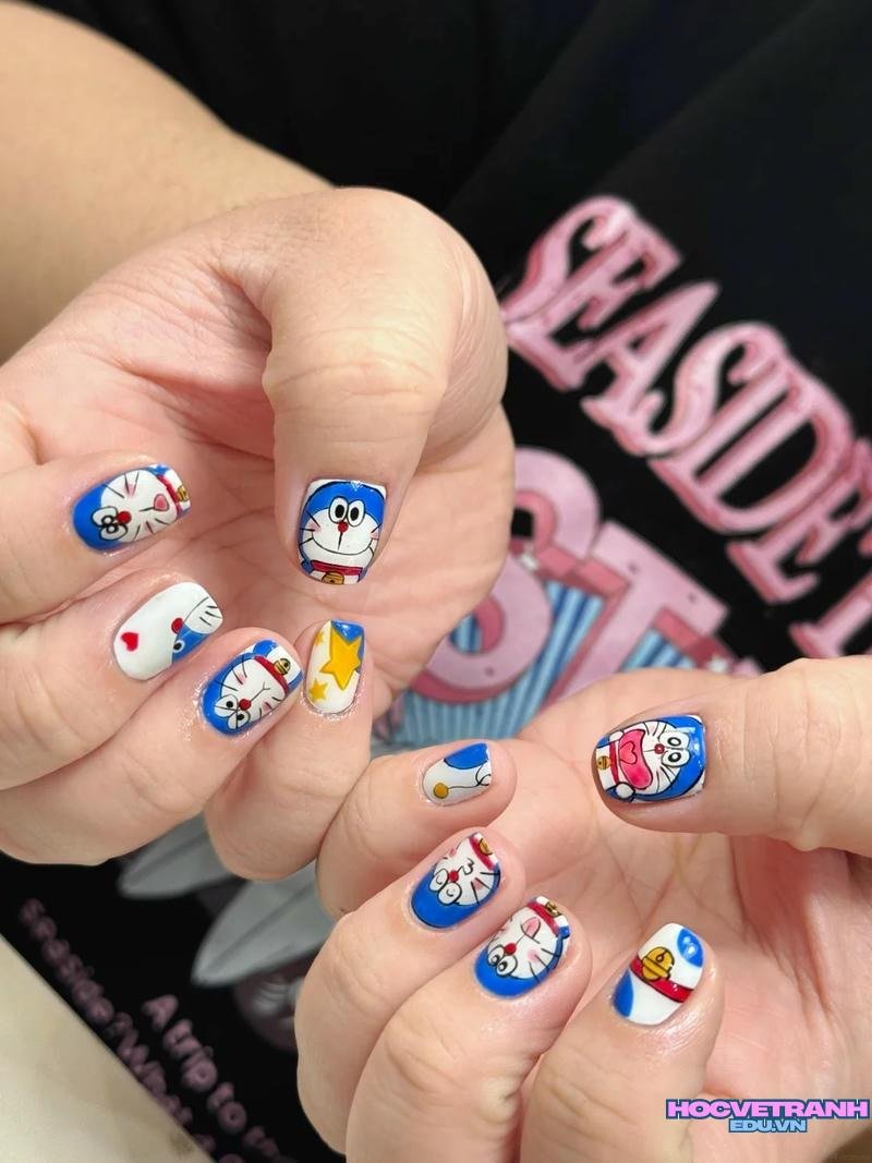 Album ảnh nail vẽ doraemon miễn phí