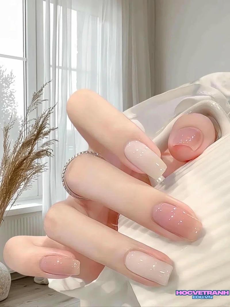 Ảnh ảnh nail 2 màu cuốn hút