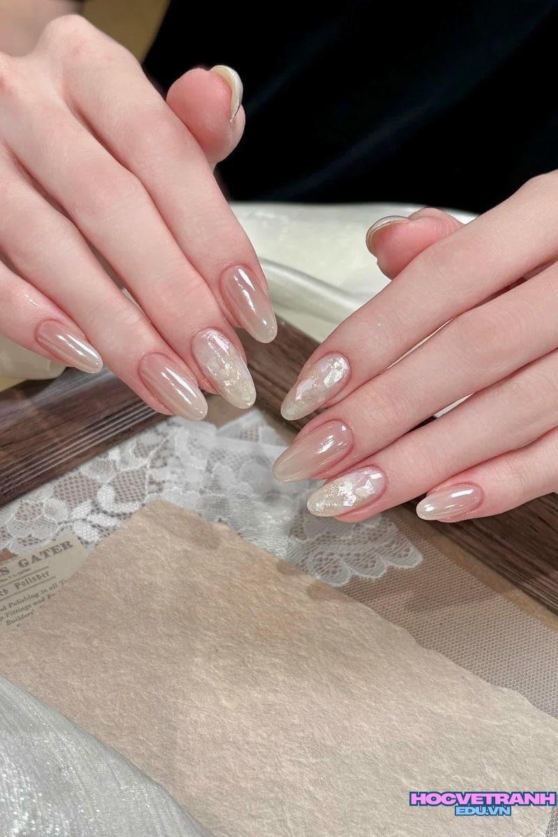 Ảnh ảnh nail ẩn xà cừ cuốn hút