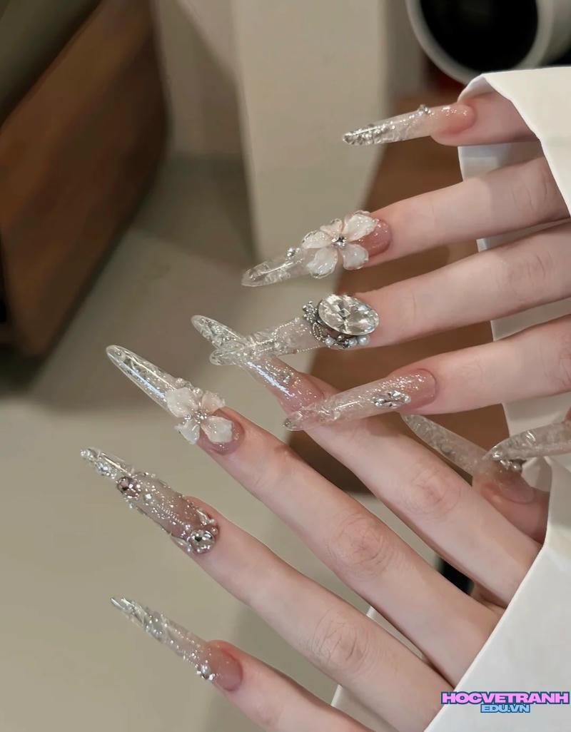 Ảnh ảnh nail sang chảnh cuốn hút
