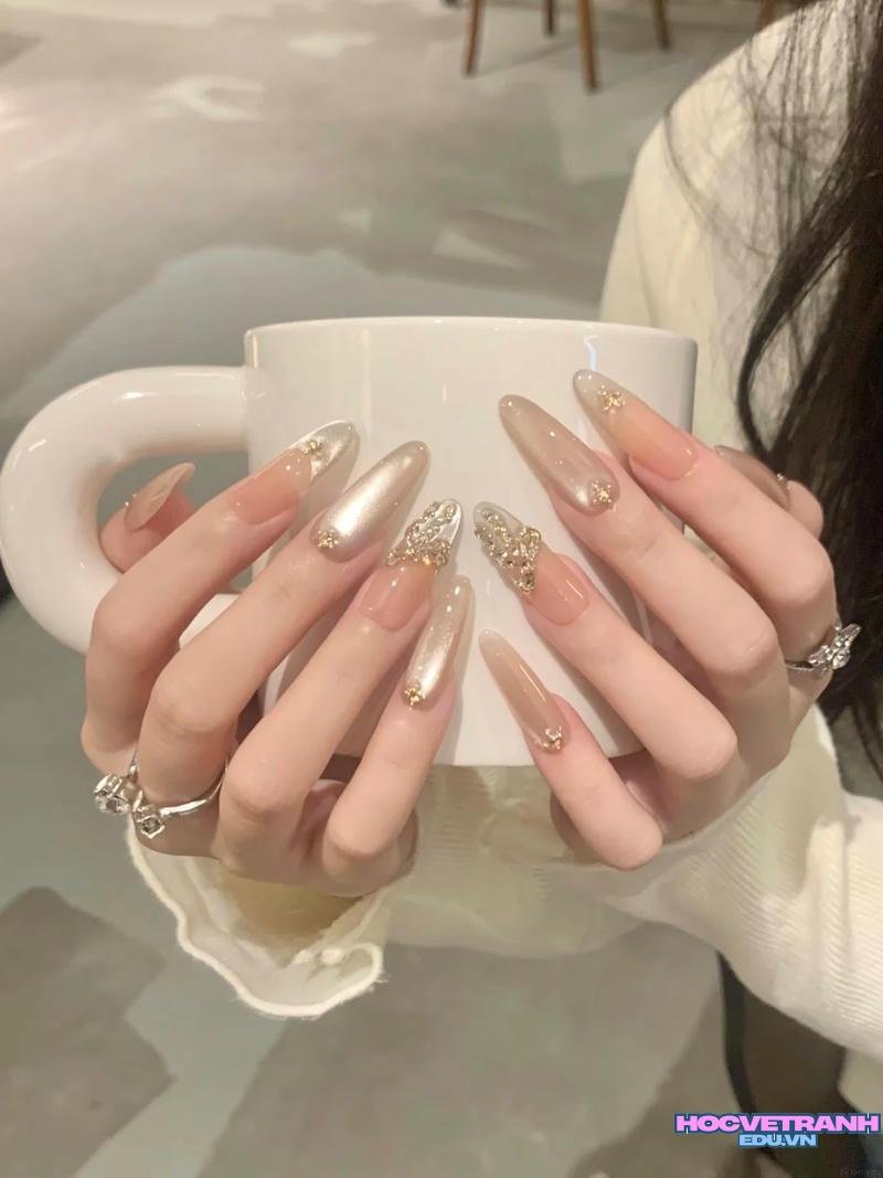 Bộ ảnh nail chụp kỷ yếu mới chất lượng cao