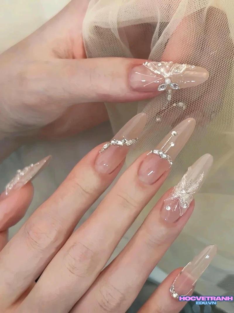 Bộ ảnh nail cô dâu độc đáo