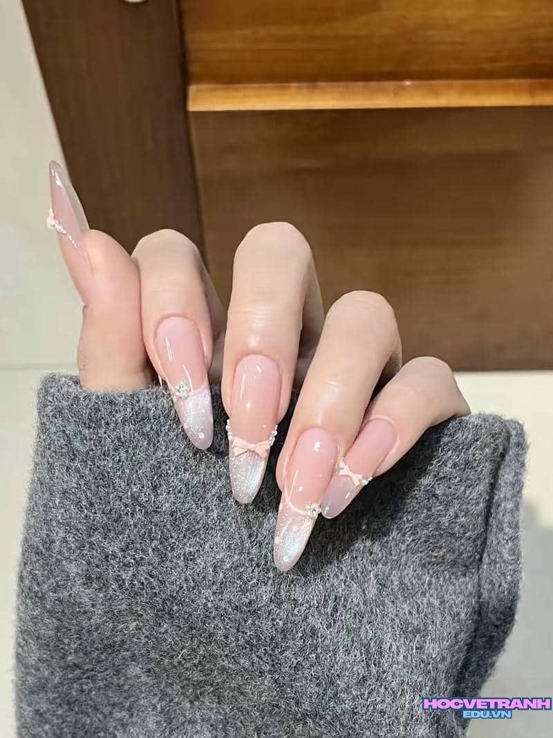 Bộ ảnh nail nhẹ nhàng độc đáo