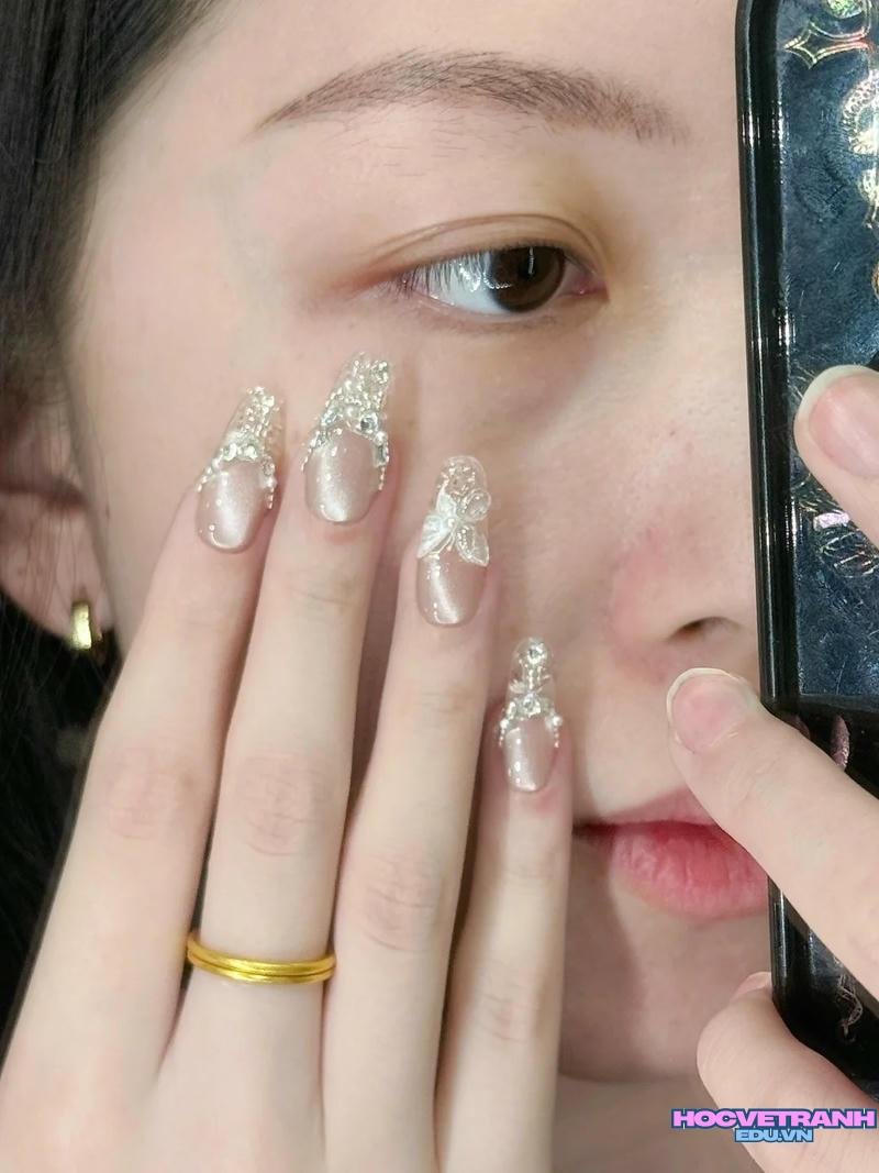 Bộ sưu tập ảnh nail kim tuyến chất lượng cao