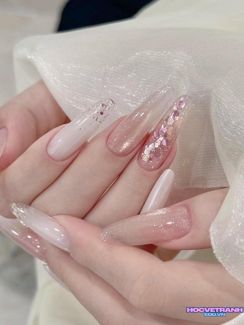 Bộ sưu tập ảnh nail kim tuyến cực đẹp