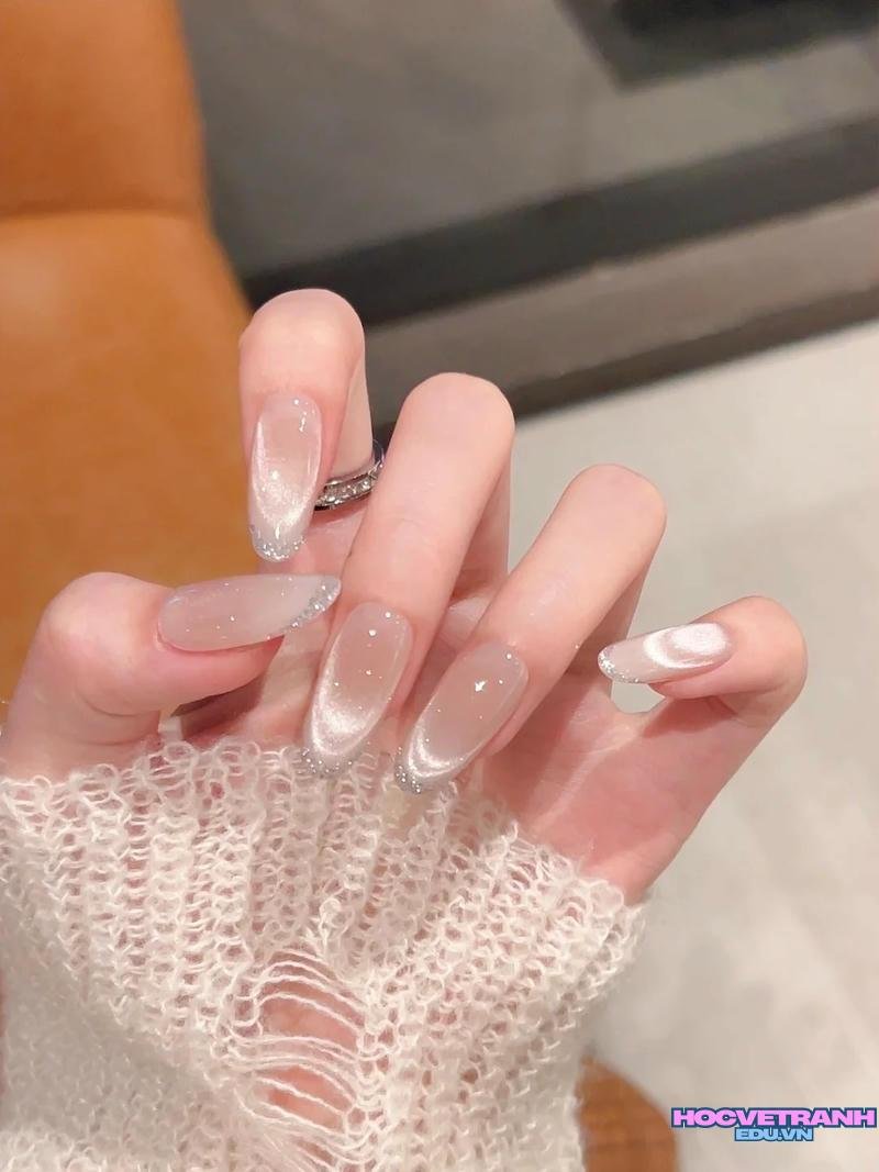 Bộ sưu tập ảnh nail kim tuyến trend nhất