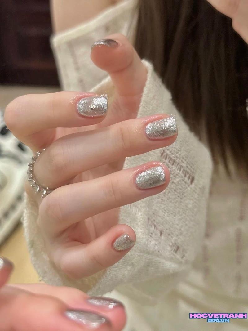 Bộ sưu tập ảnh nail màu bạc cực đẹp