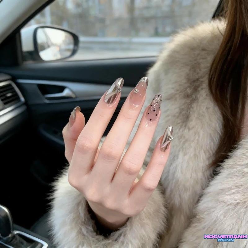Bộ sưu tập ảnh nail màu bạc trend nhất