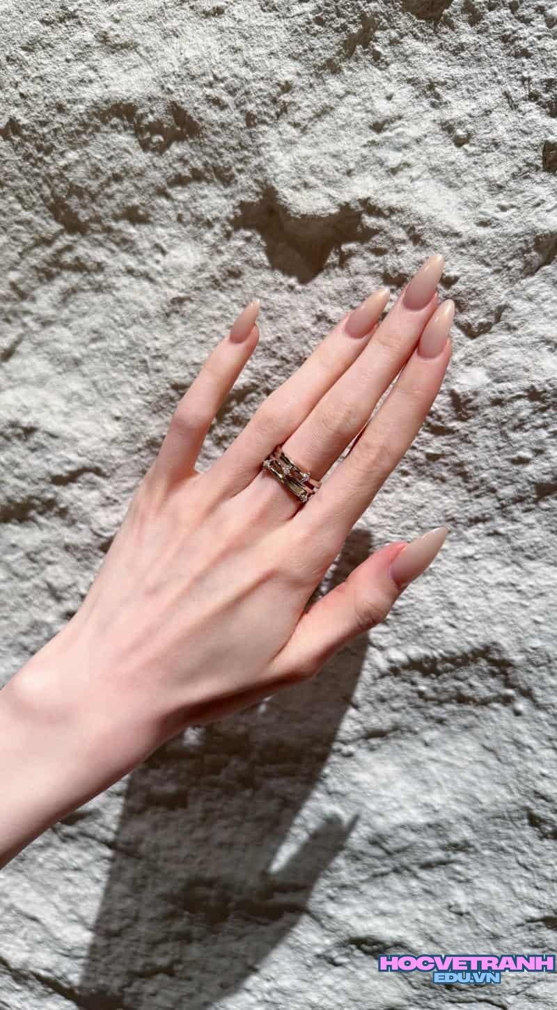 Bộ sưu tập ảnh nail màu nude cực đẹp