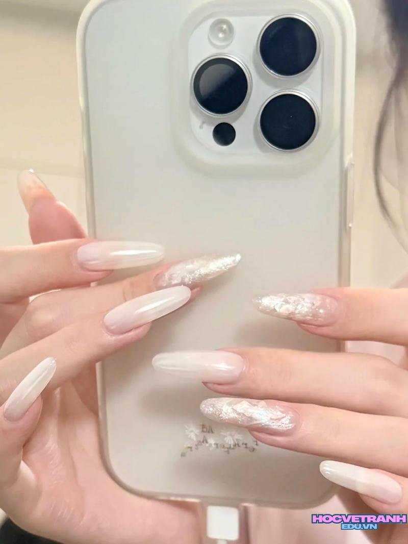 Khám phá ảnh nail ẩn xà cừ đẹp nhất