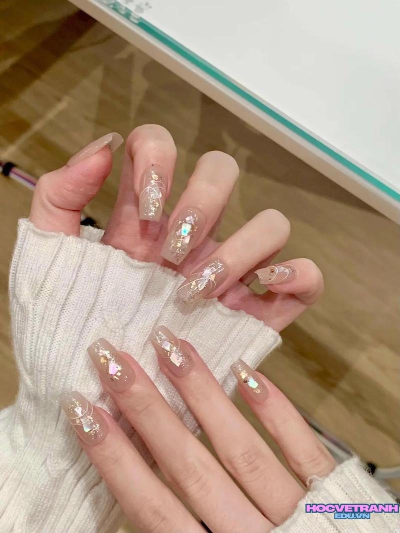 Khám phá ảnh nail ẩn xà cừ đẹp