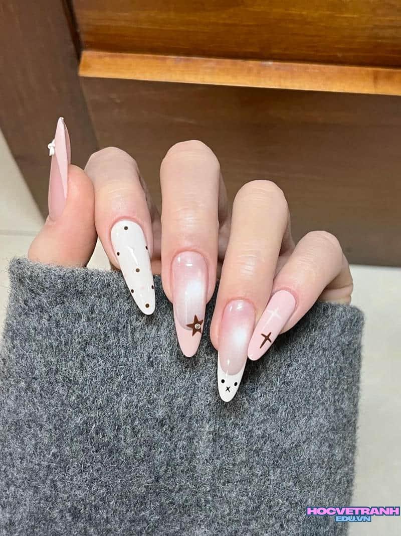 Khám phá ảnh nail chấm bi đẹp