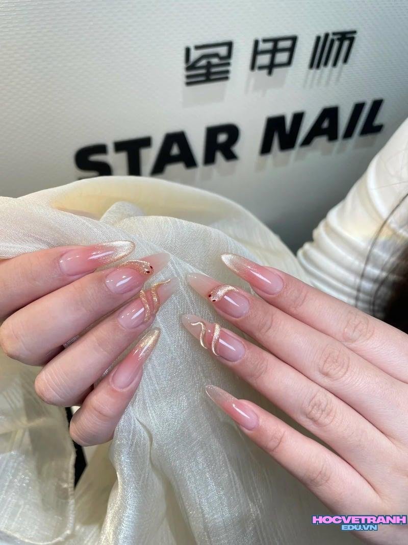 Khám phá ảnh nail con rắn đẹp