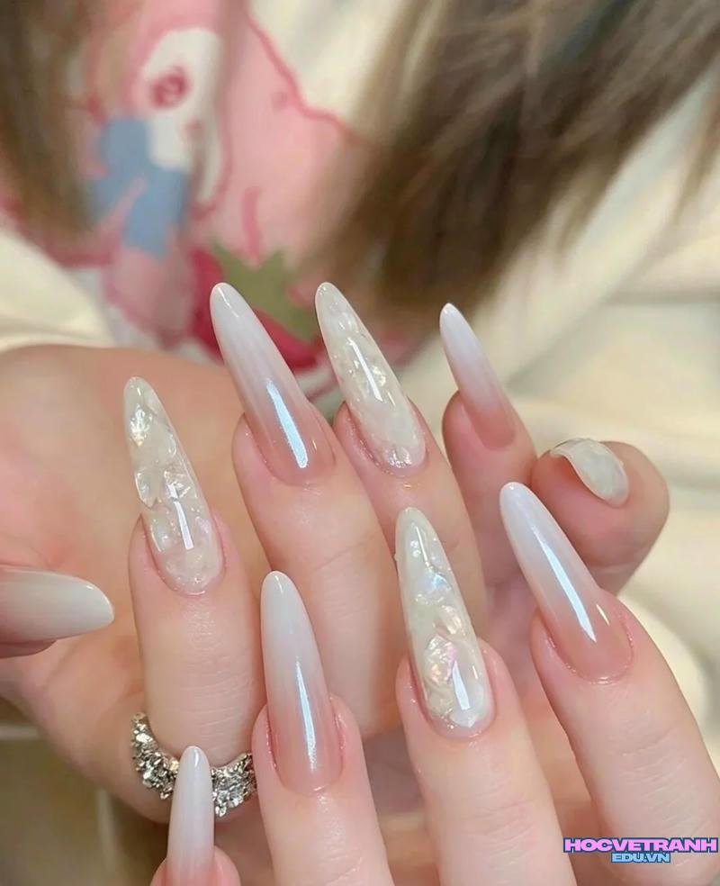 Khám phá ảnh nail đẹp tôn da đẹp nhất