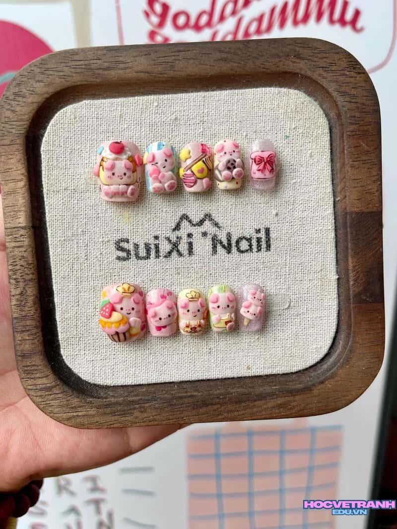 Khám phá ảnh nail hình con heo độc đáo