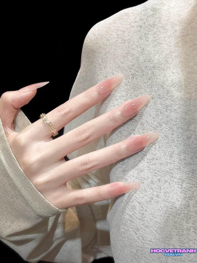 Khám phá ảnh nail màu nude độc đáo