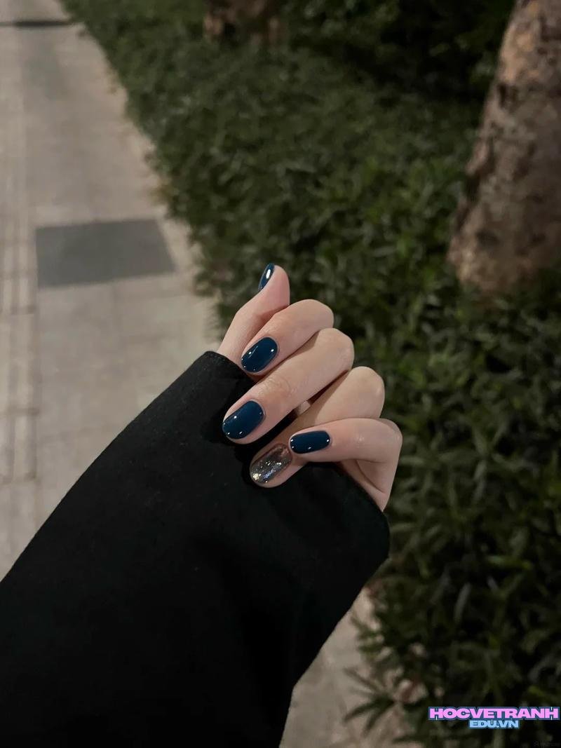 Khám phá ảnh nail màu xanh coban cuốn hút