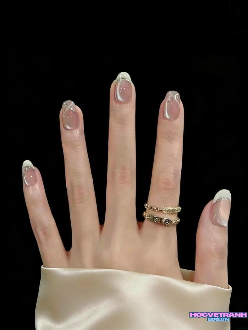 Khám phá ảnh nail móng ngắn độc đáo