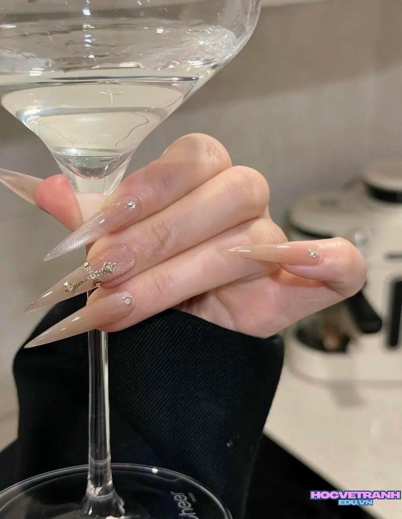 Khám phá ảnh nail sang chảnh cuốn hút