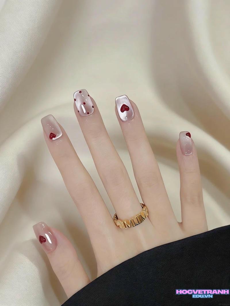 Khám phá ảnh nail trái tim cuốn hút