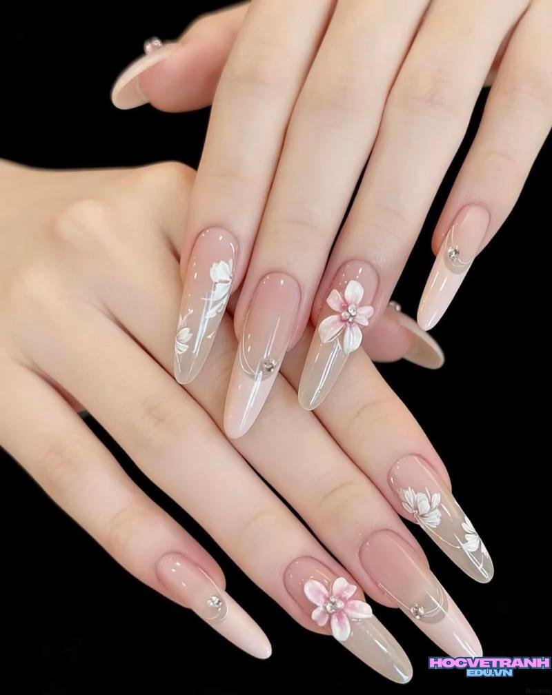 Khám phá ảnh nail vẽ hoa thu hút