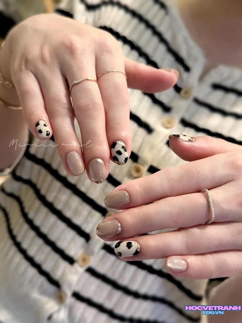Khám phá kho ảnh nail bò sữa cuốn hút