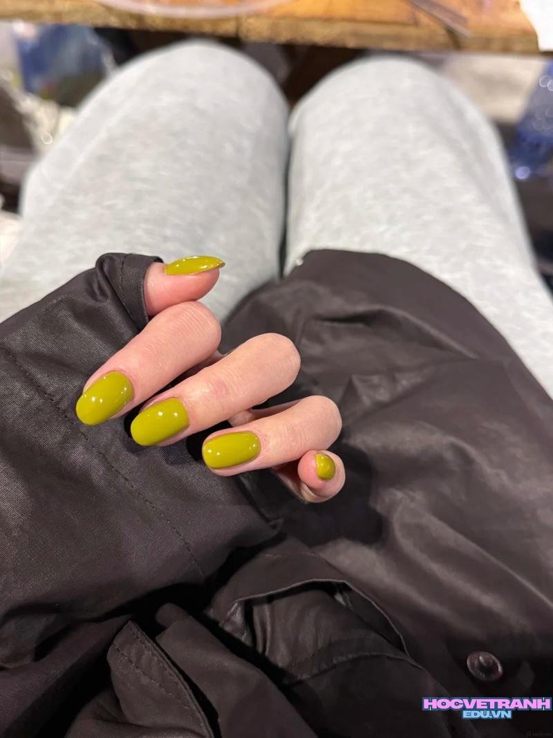 Khám phá kho ảnh nail màu xanh bơ cực đẹp