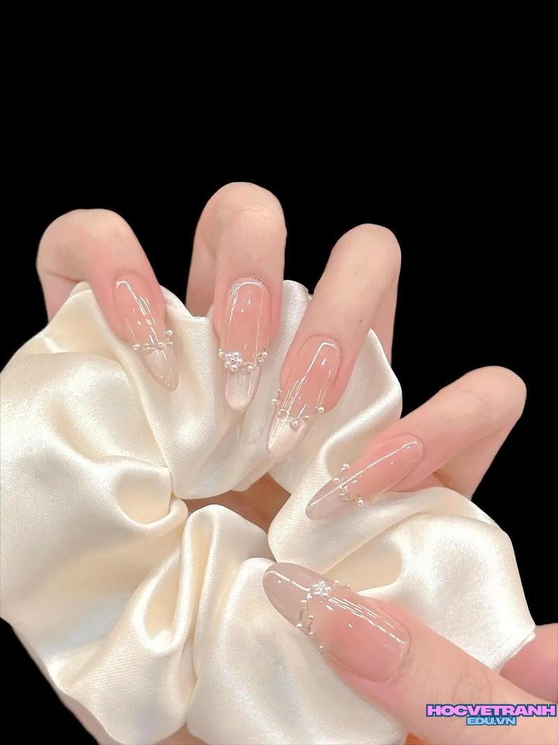 Khám phá kho ảnh nail ngọc trai cuốn hút