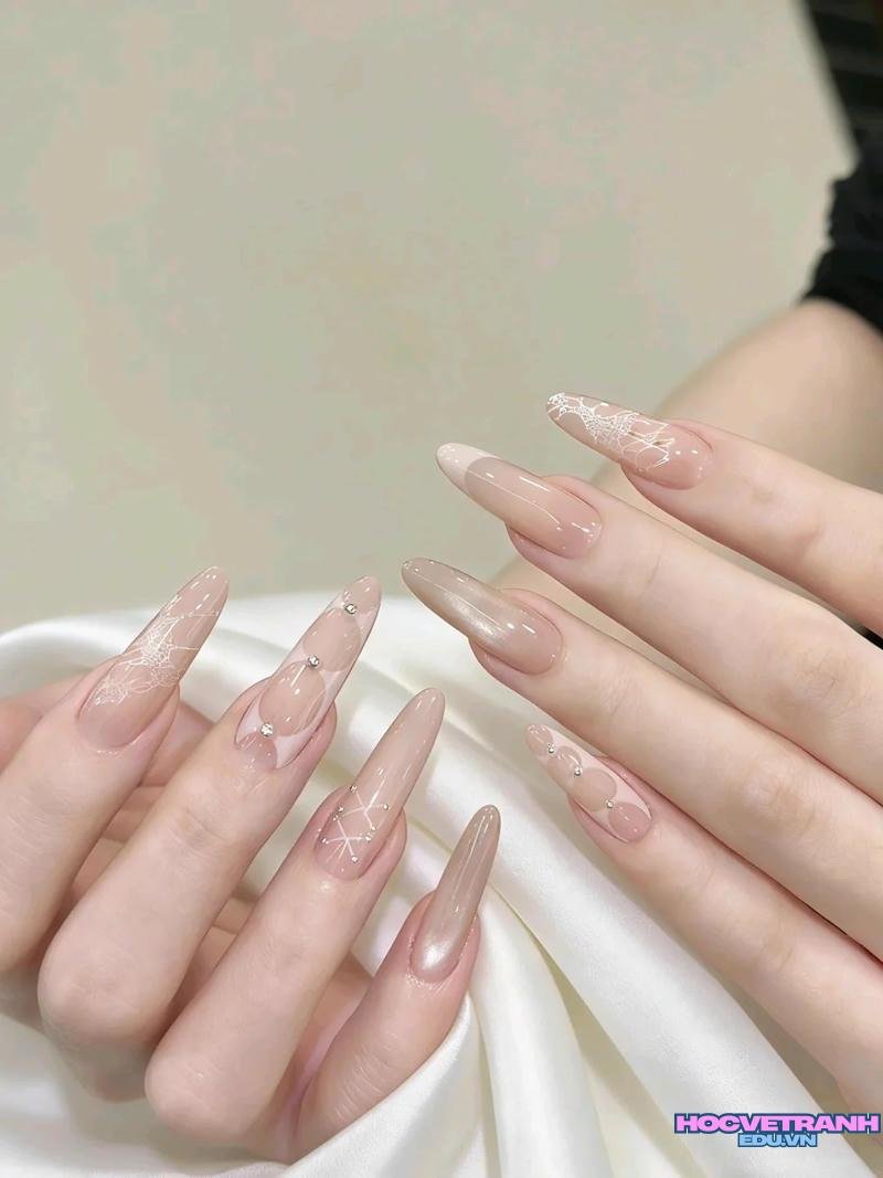 Khám phá kho ảnh nail sang chảnh cuốn hút