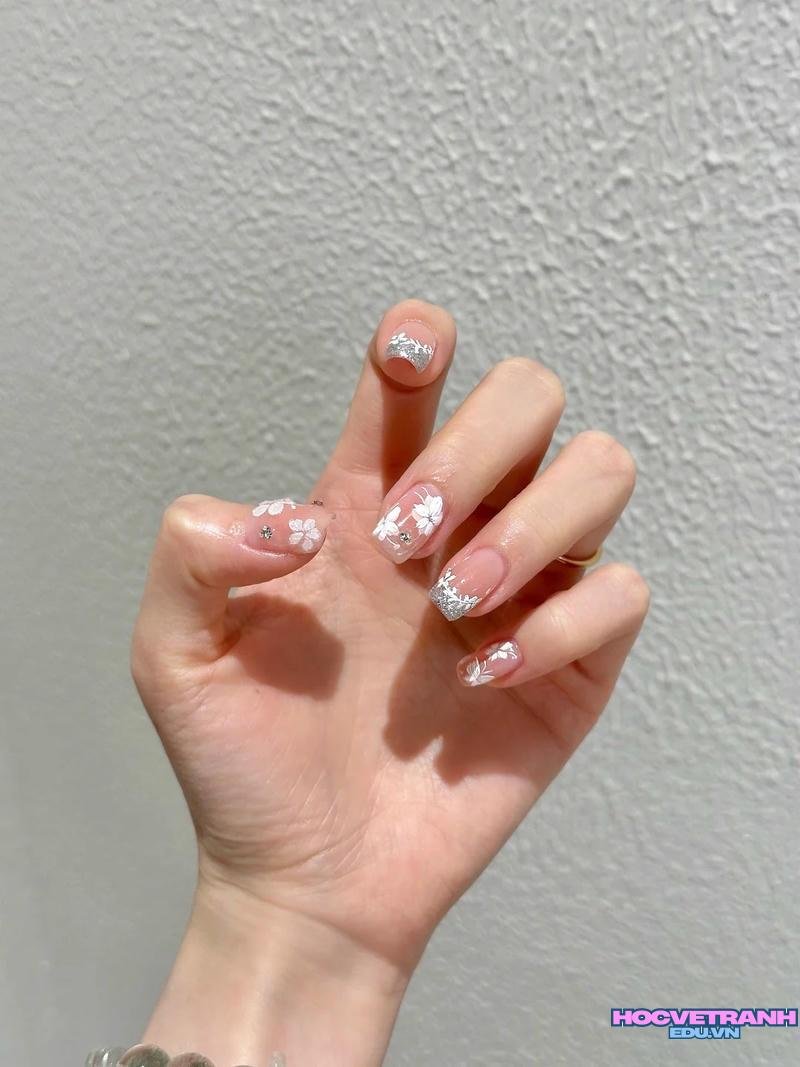 Khám phá kho ảnh nail vẽ hoa cực đẹp