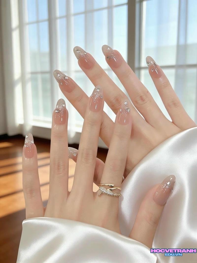 Loạt ảnh nail chụp kỷ yếu đẹp