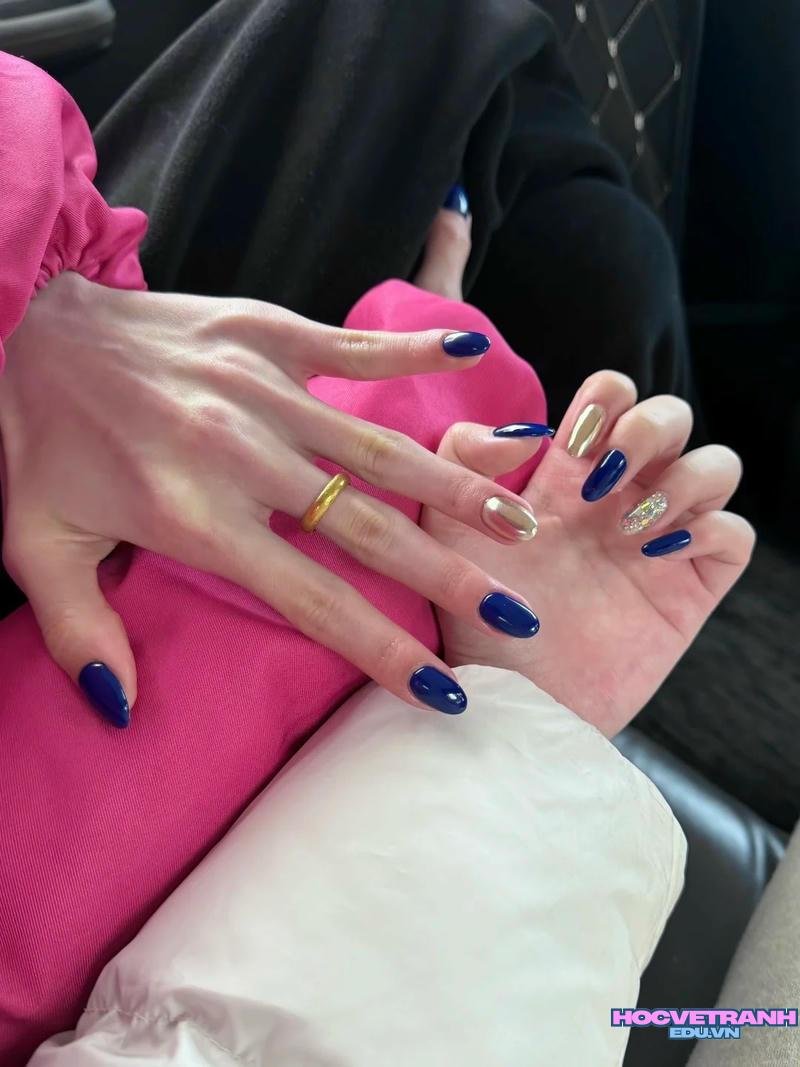 Loạt ảnh nail xanh dương đẹp