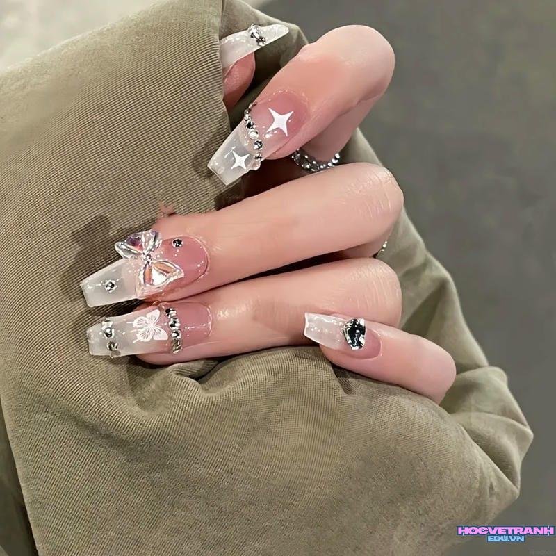 Ngắm ảnh nail bướm hot