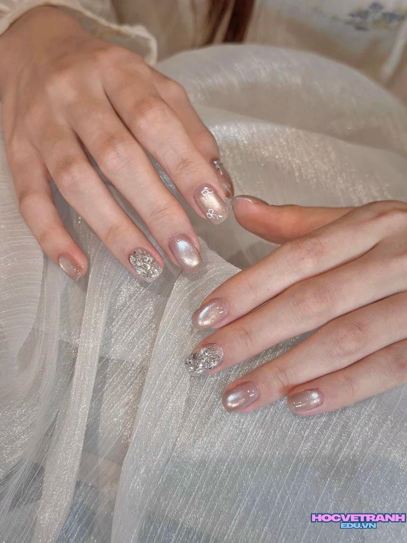 Ngắm ảnh nail kim tuyến hot