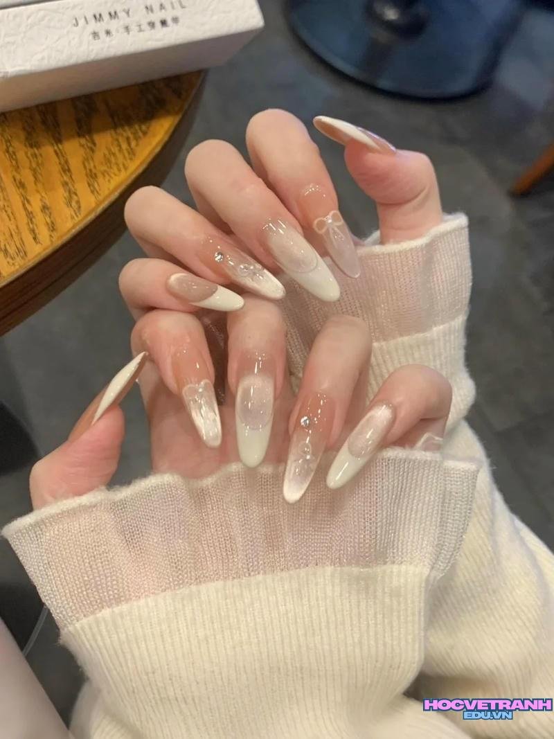 Ngắm bộ ảnh nail đẹp tôn da cực hot