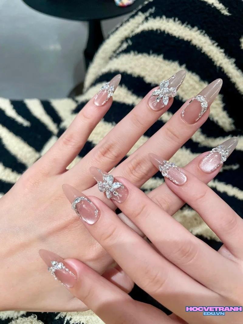 Ngắm bộ ảnh nail sang chảnh mới chất lượng cao